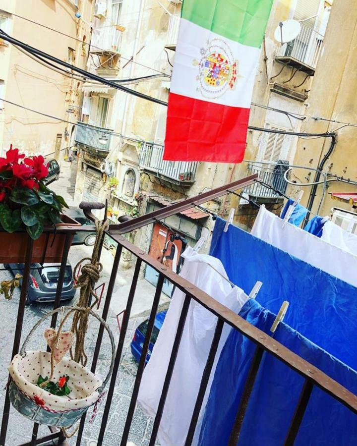 Bella Mbriana Rooms Napoli Eksteriør bilde